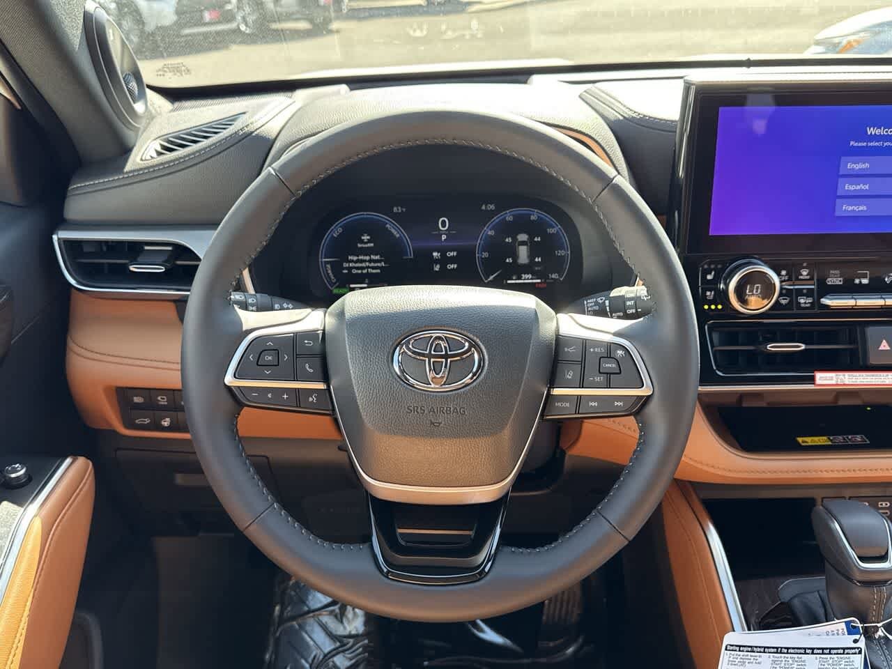 Thumbnail: 2026 Toyota Highlander - 17