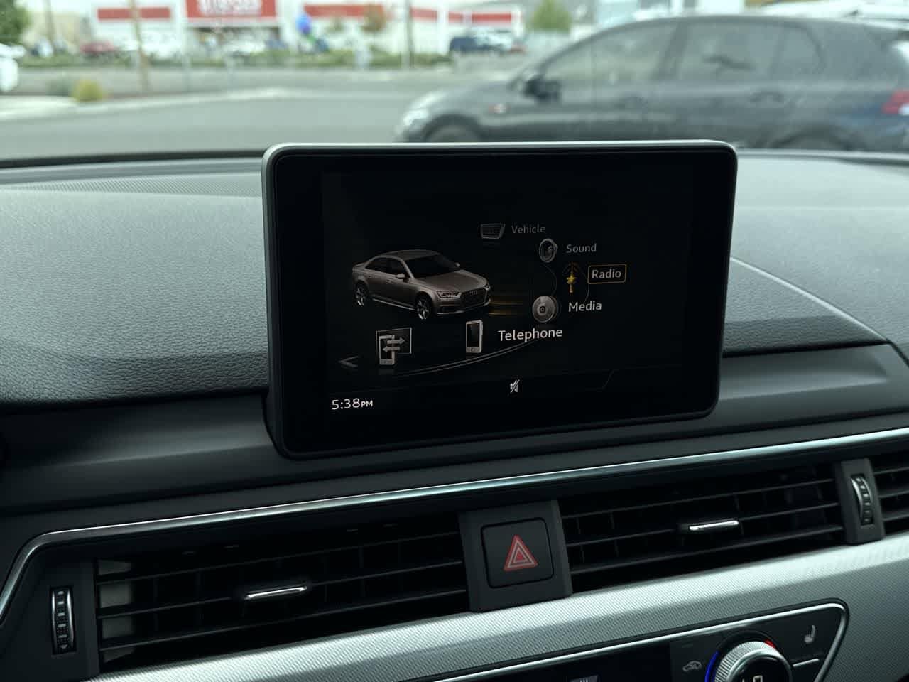 Thumbnail: 2018 Audi A4 - 18