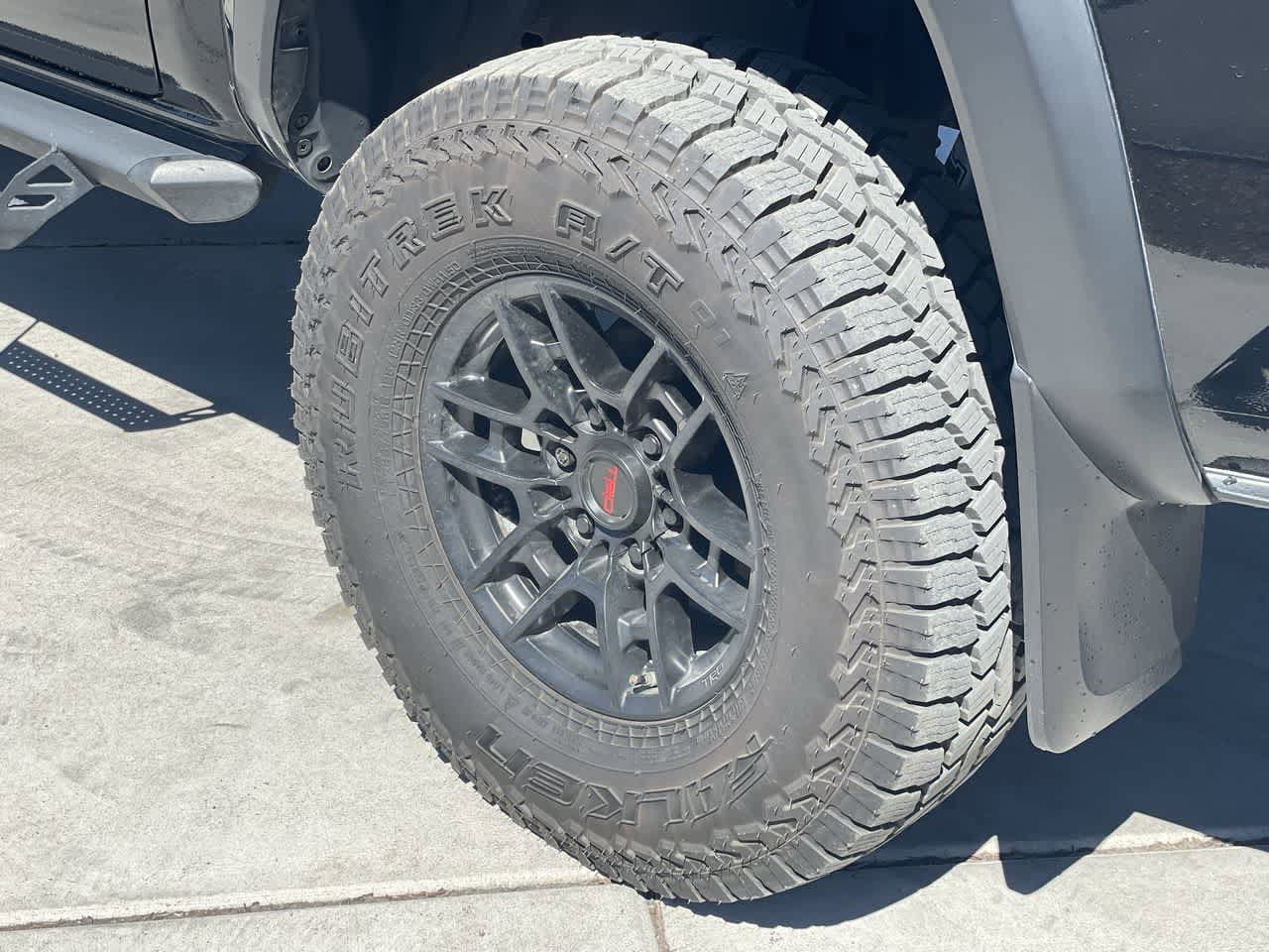 Thumbnail: 2020 Toyota Tacoma - 8