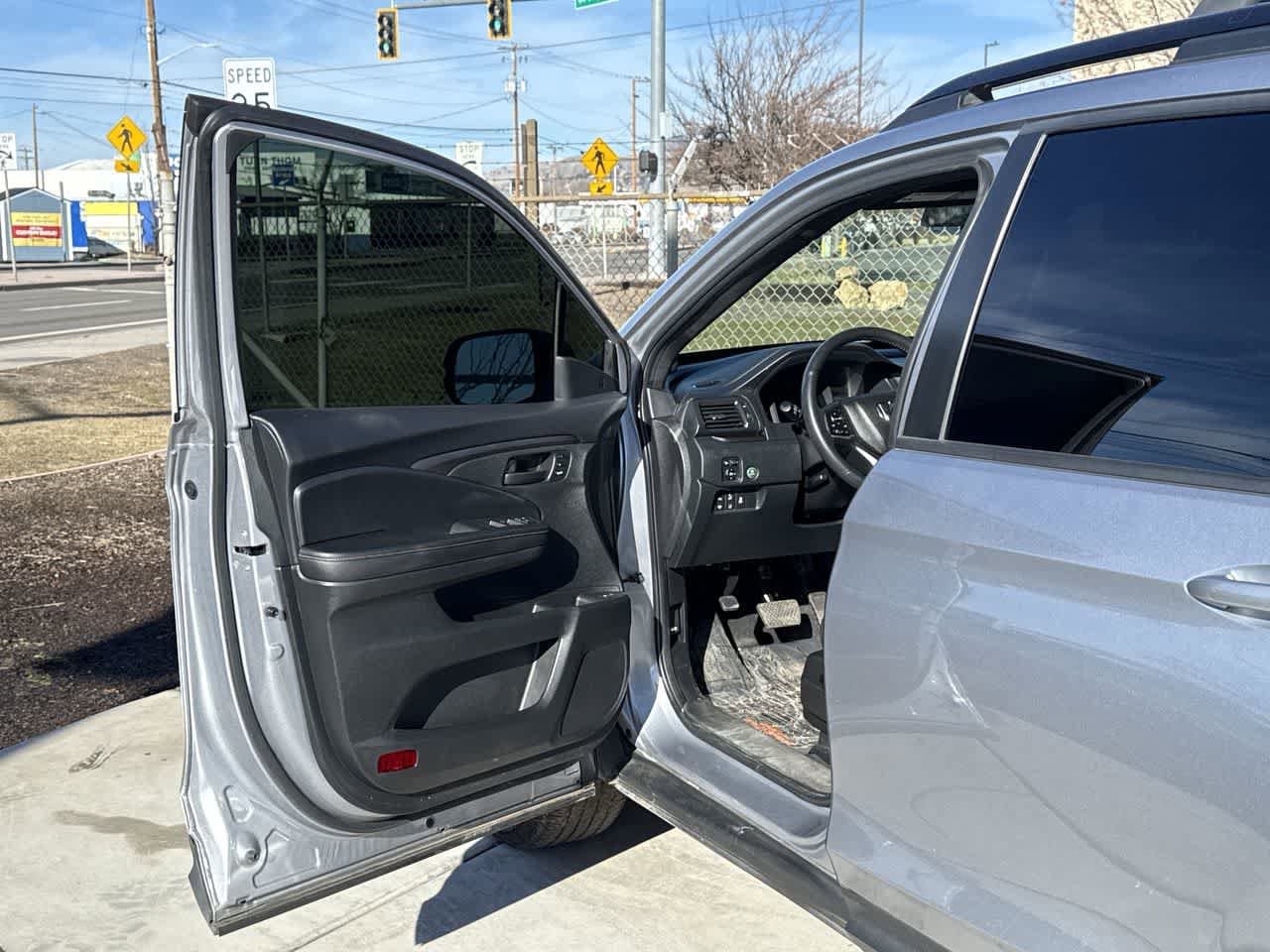 Thumbnail: 2022 Honda Passport - 10