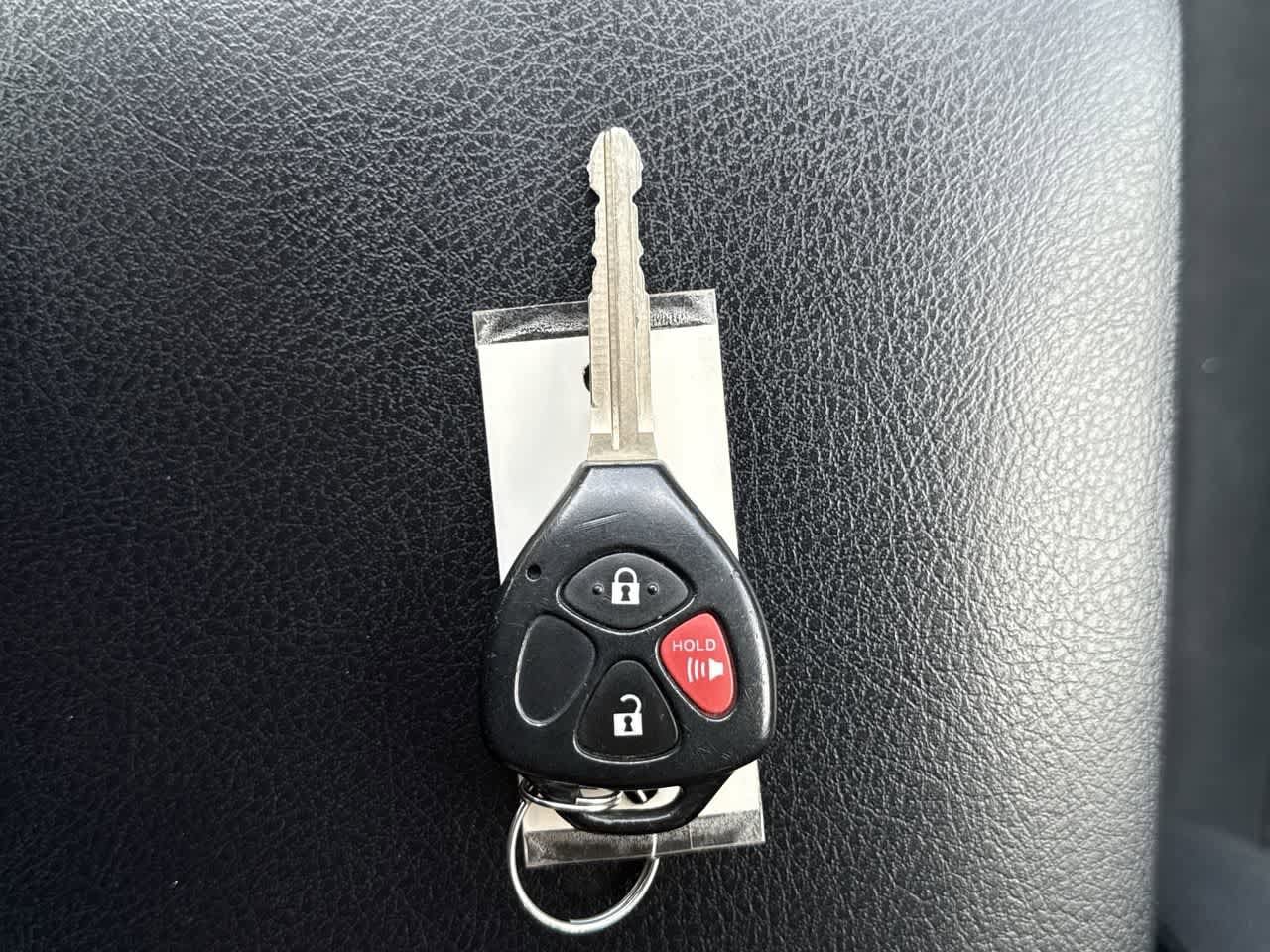 Thumbnail: 2018 Toyota 4Runner - 23