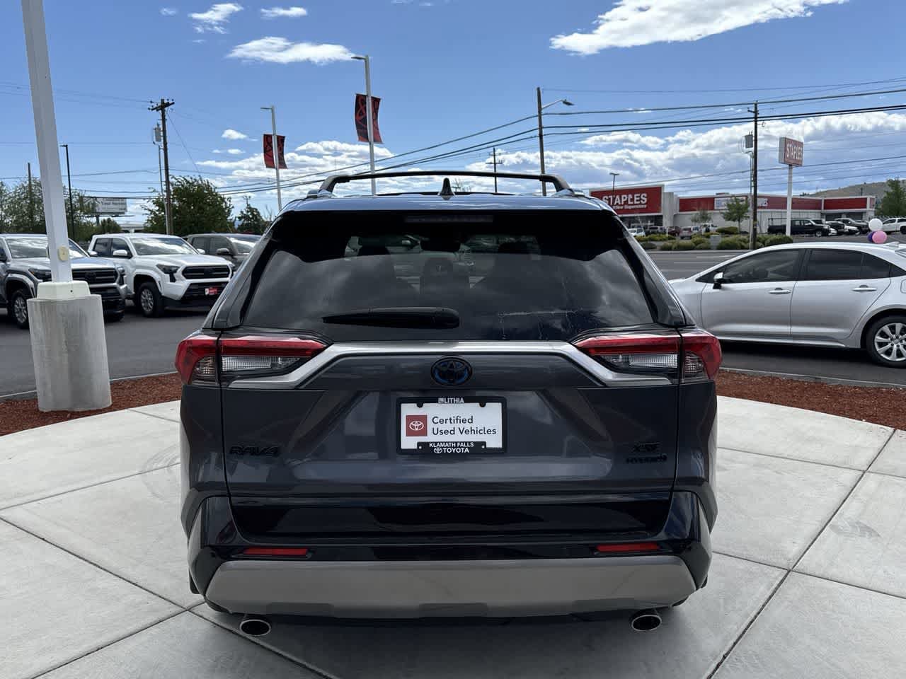 Thumbnail: 2024 Toyota RAV4 - 4