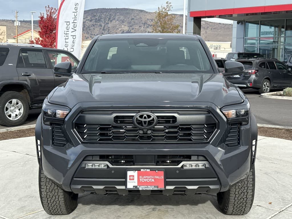 New 2025 Toyota Tacoma TRD Off-Road Truck Double Cab
