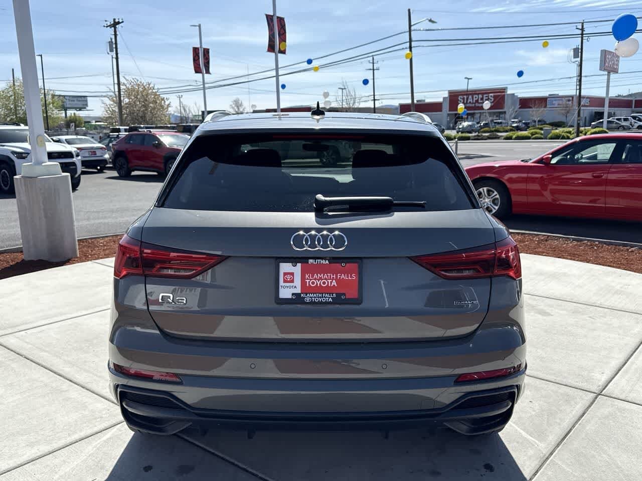 Thumbnail: 2021 Audi Q3 - 4