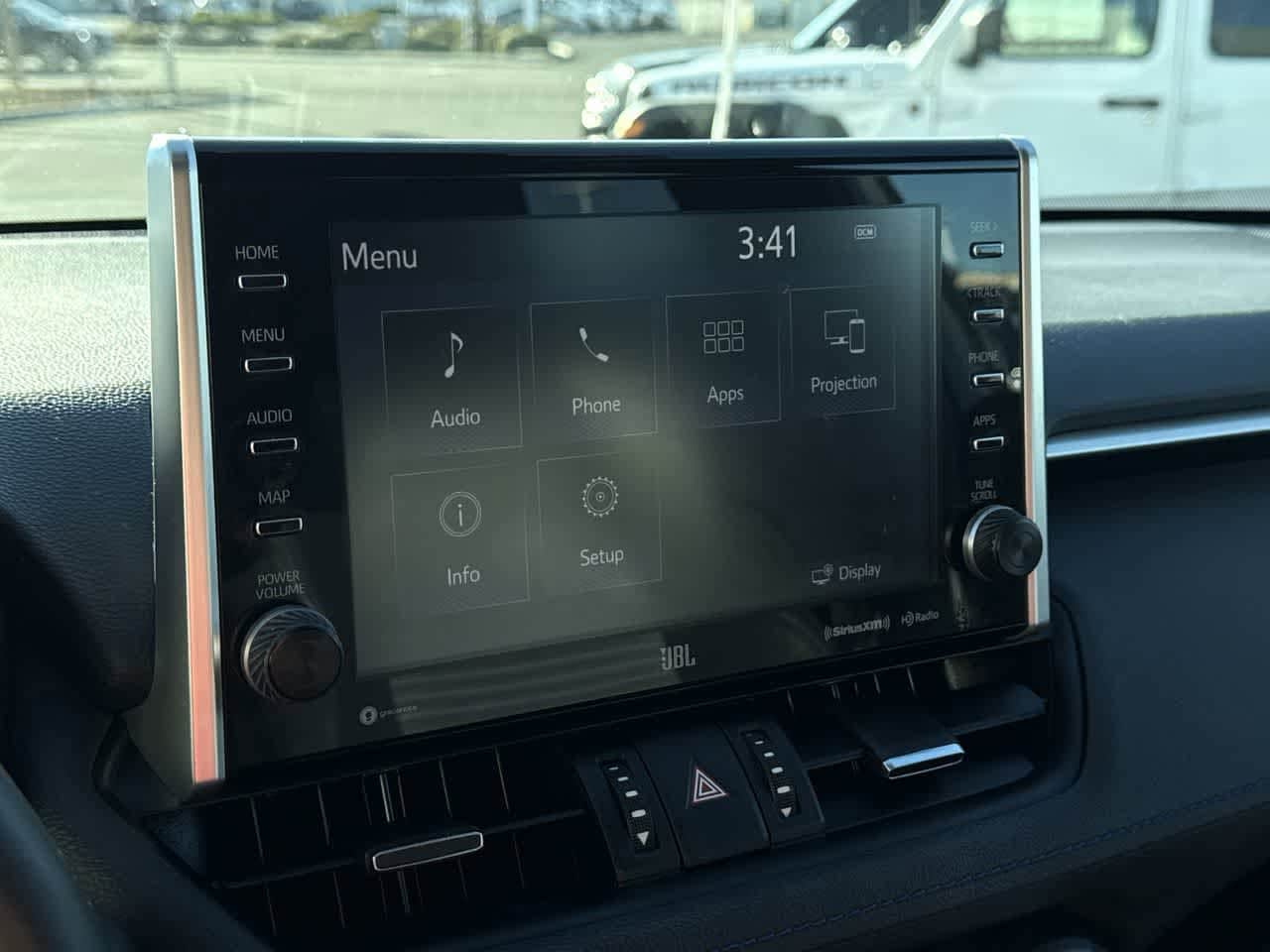 Thumbnail: 2022 Toyota RAV4 - 18