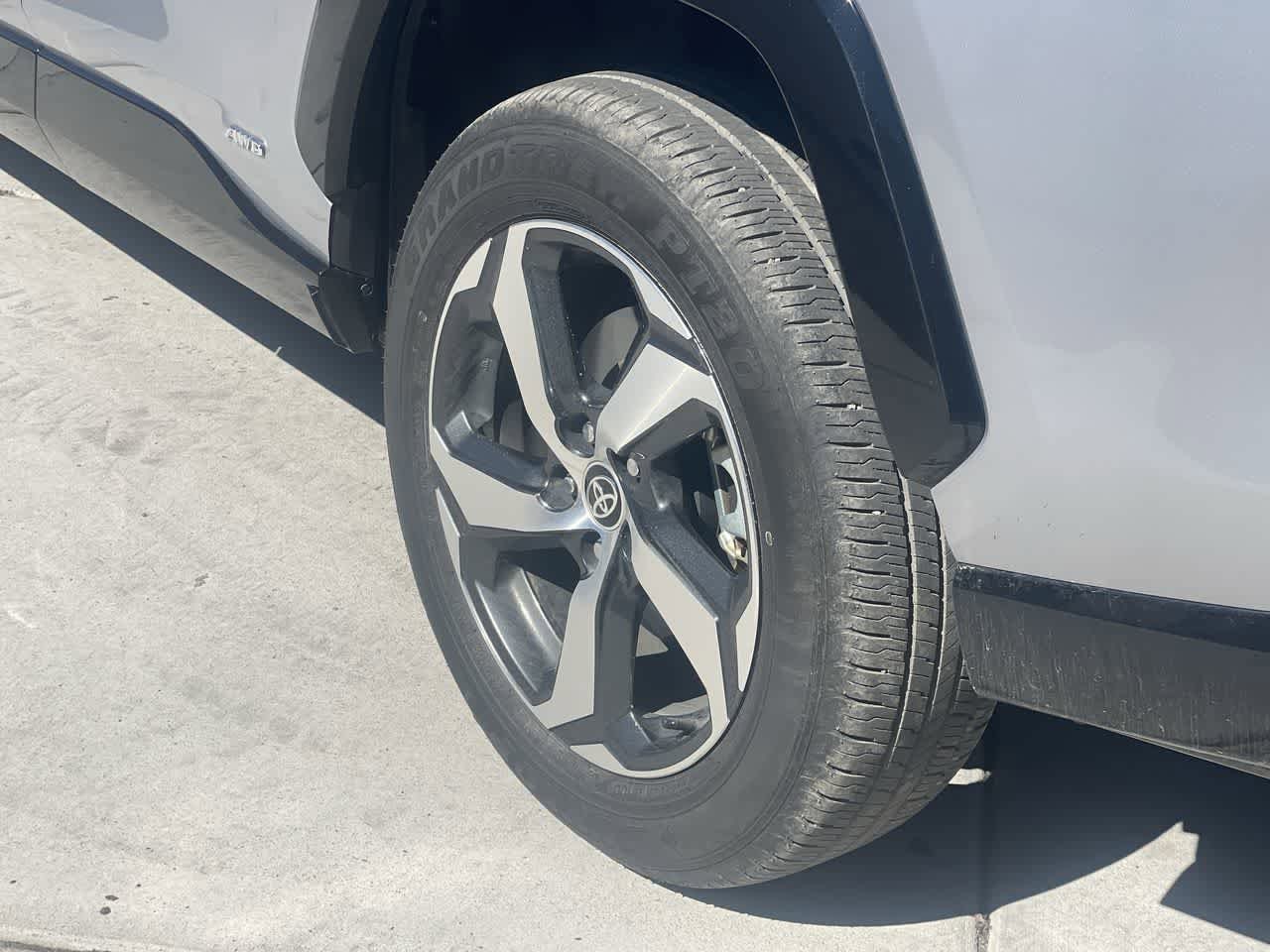 Thumbnail: 2023 Toyota RAV4 - 8