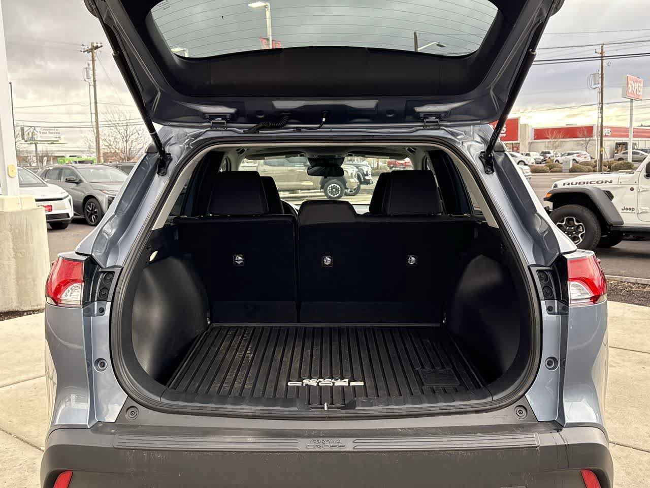 Thumbnail: 2023 Toyota Corolla Cross - 6