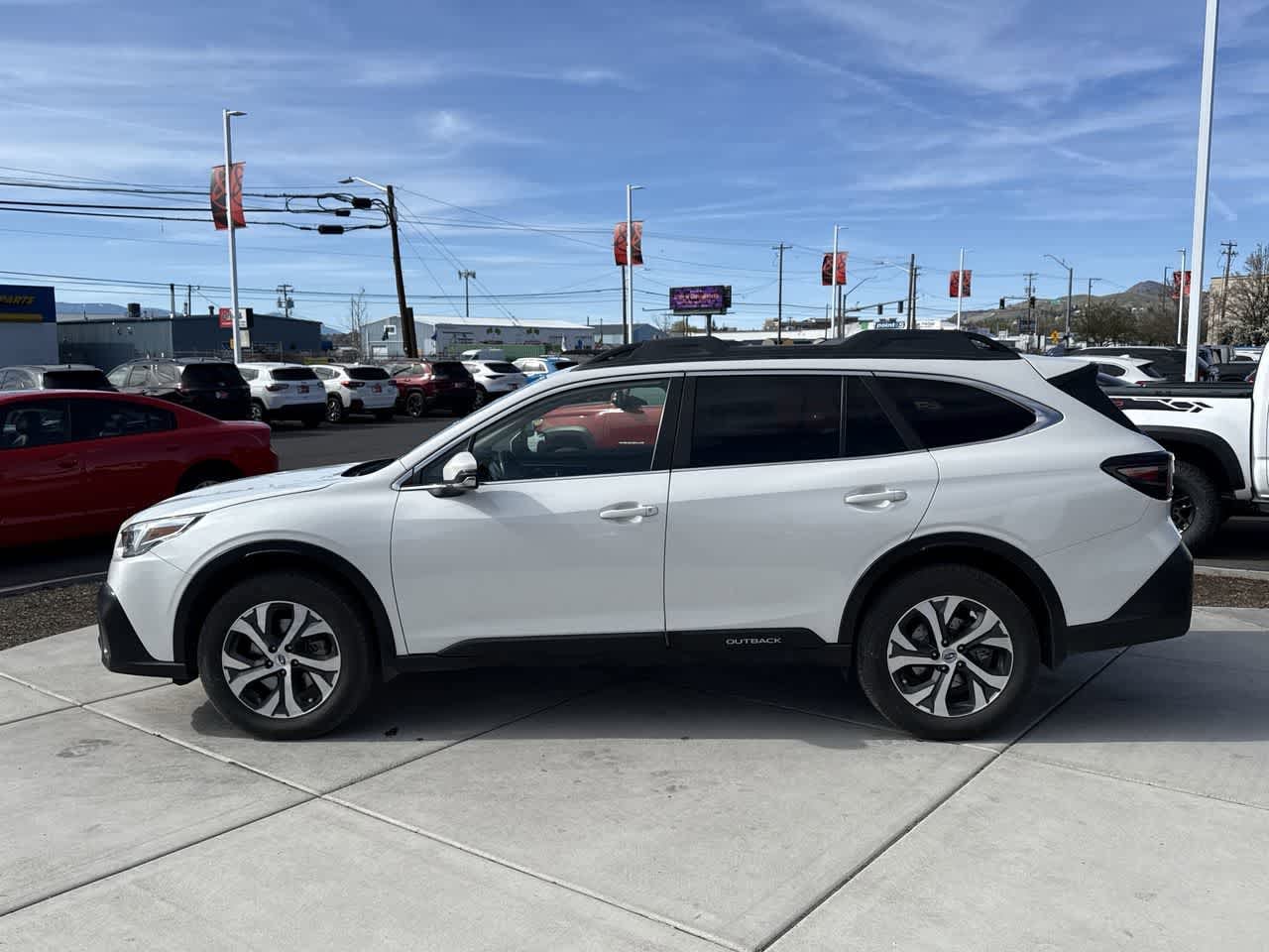 Thumbnail: 2021 Subaru Outback - 2