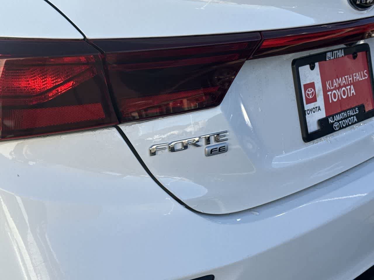 Thumbnail: 2021 Kia Forte - 9
