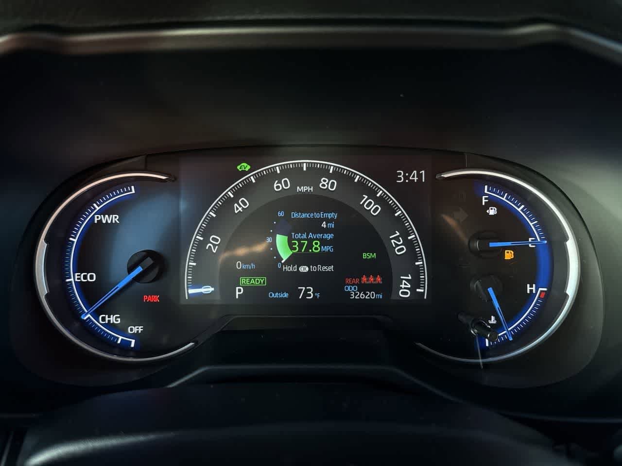 Thumbnail: 2022 Toyota RAV4 - 17