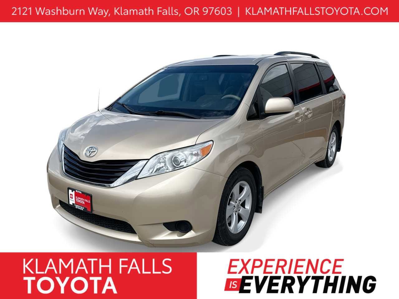 2012 Toyota Sienna LE -
                  Klamath Falls, OR