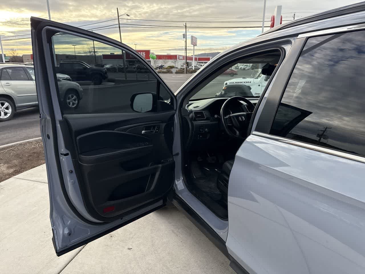 Thumbnail: 2022 Honda Pilot - 10