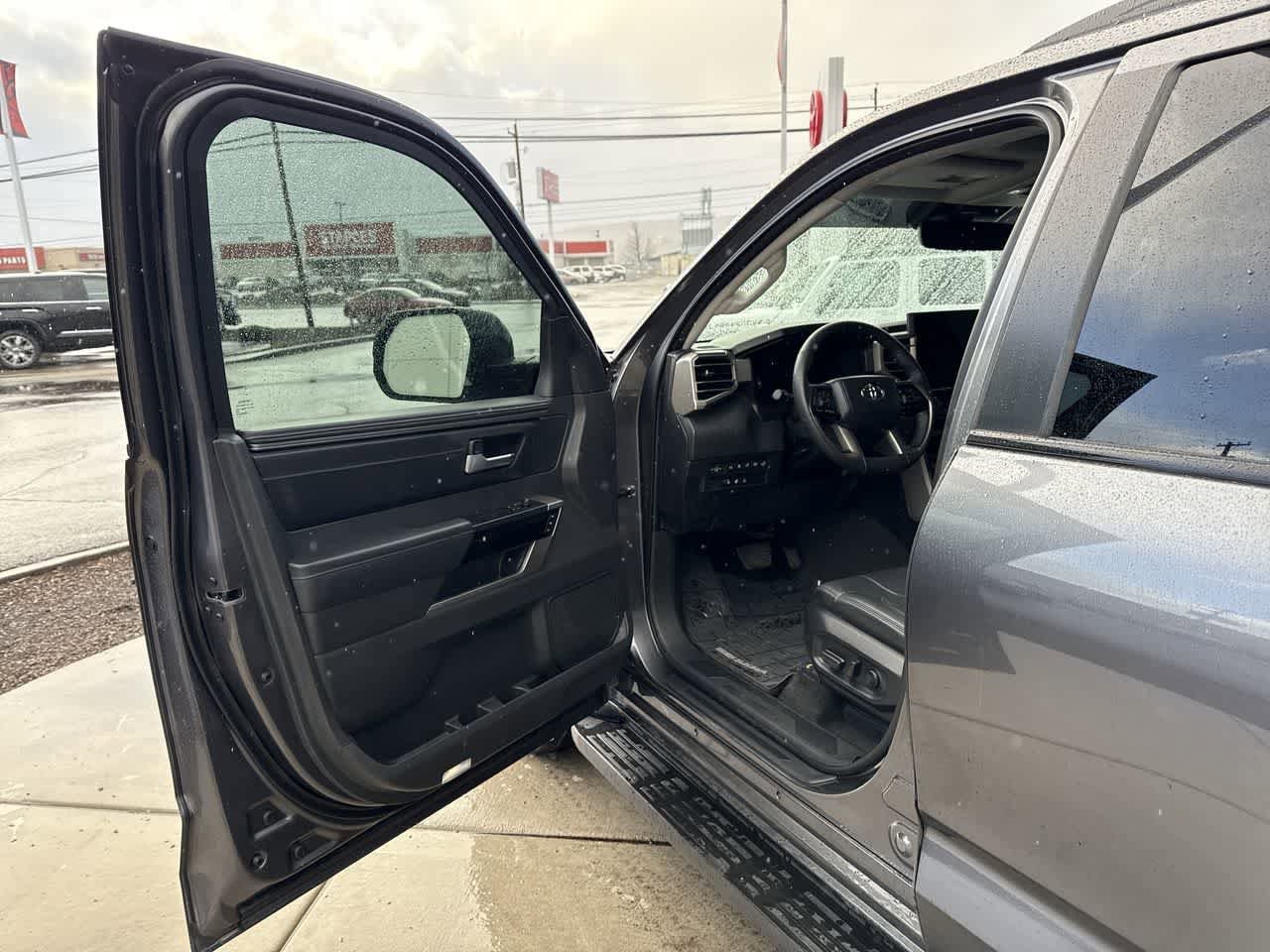 Thumbnail: 2024 Toyota Sequoia - 10