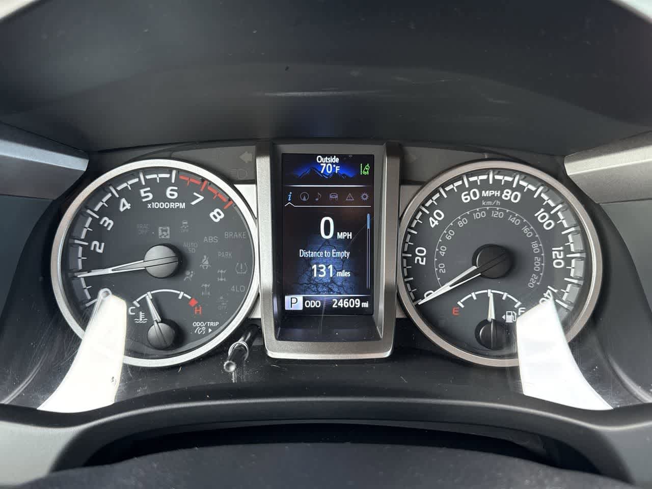 Thumbnail: 2023 Toyota Tacoma - 17