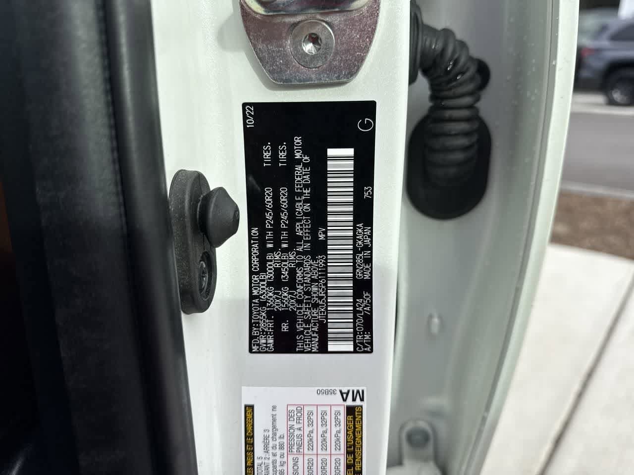 Thumbnail: 2023 Toyota 4Runner - 24