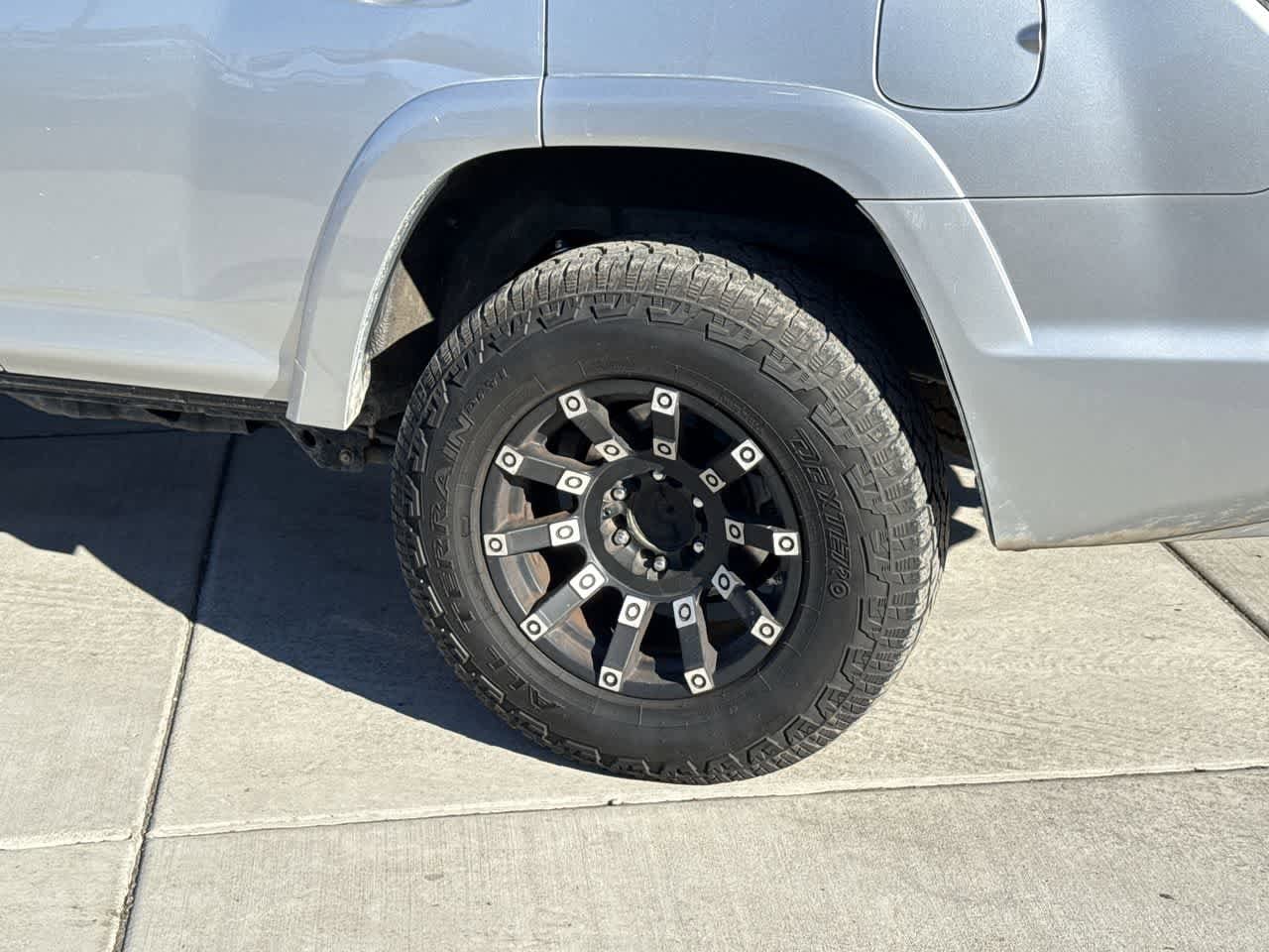 Thumbnail: 2012 Toyota 4Runner - 8