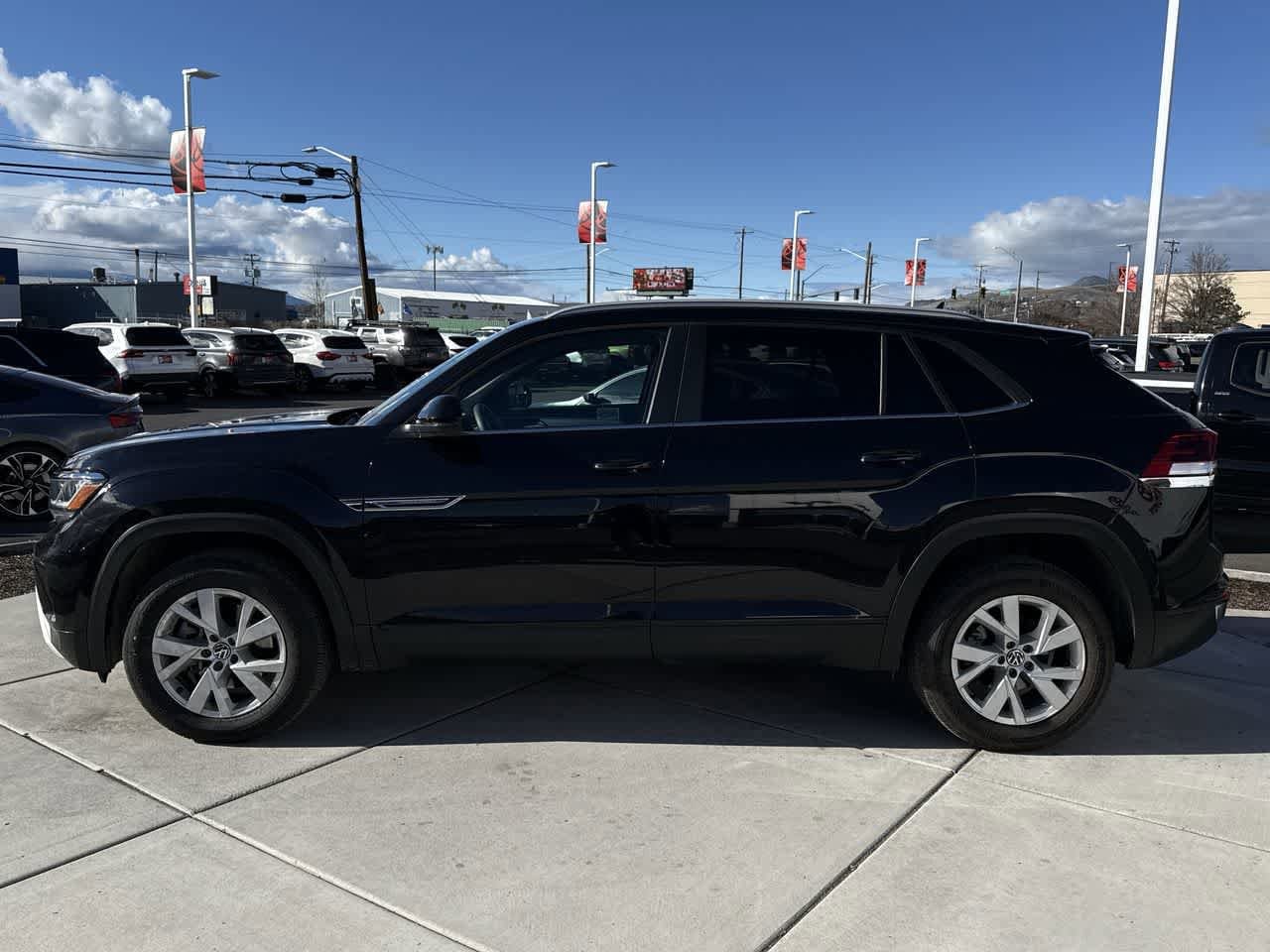 Thumbnail: 2020 Volkswagen Atlas - 2