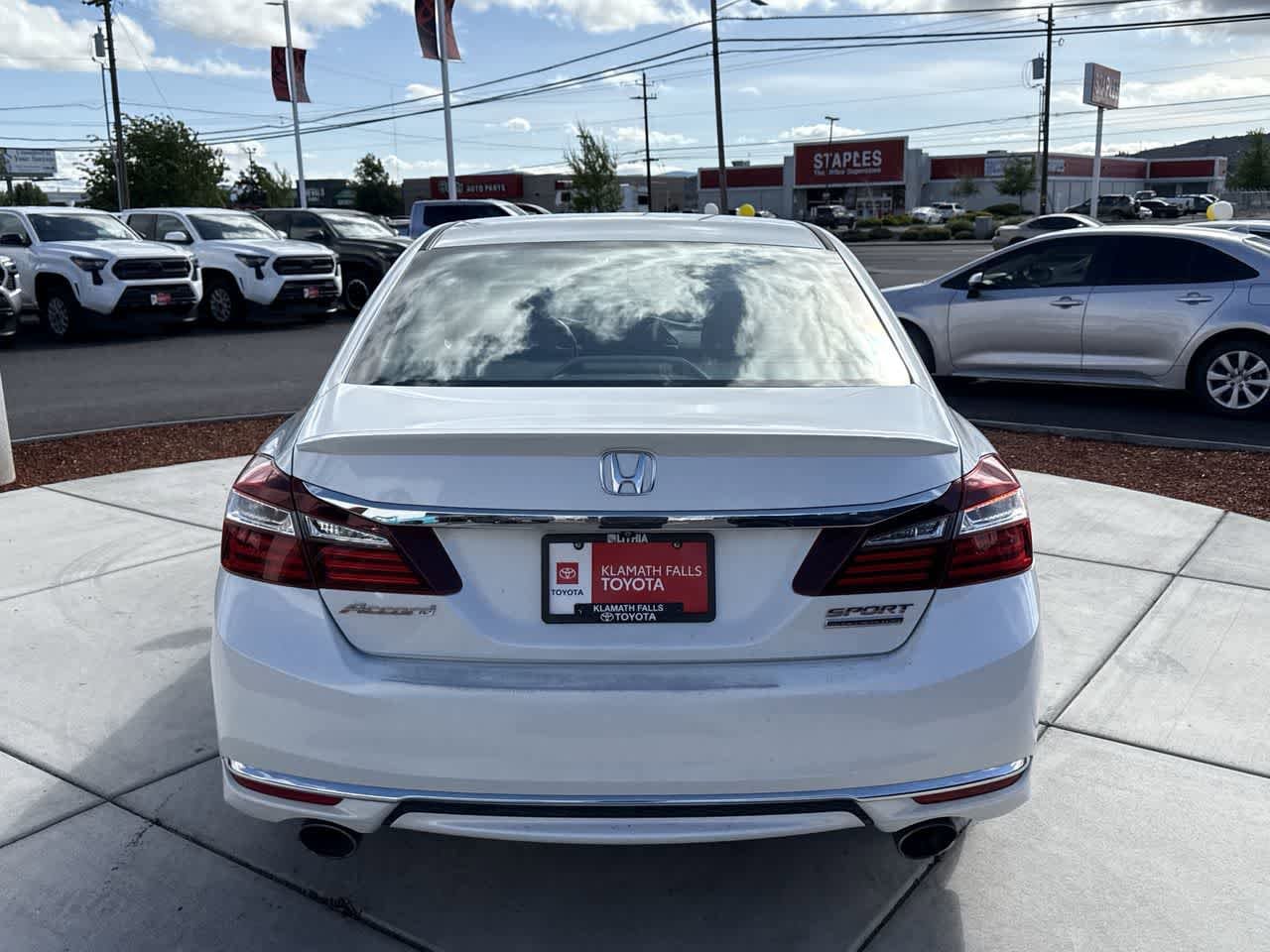 Thumbnail: 2017 Honda Accord - 4
