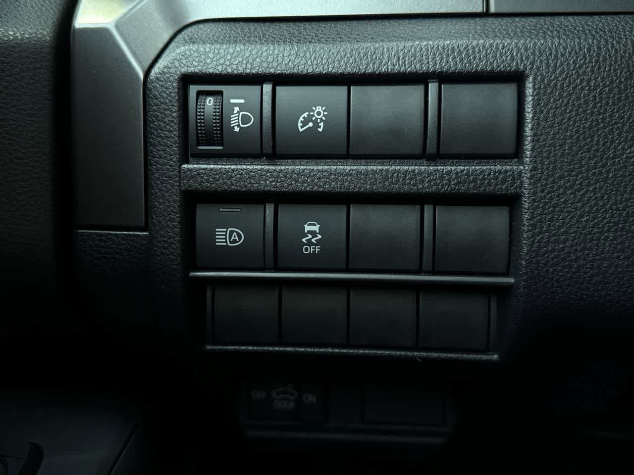 Thumbnail: 2025 Toyota Tacoma - 21