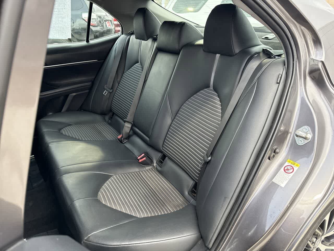 Thumbnail: 2019 Toyota Camry - 12