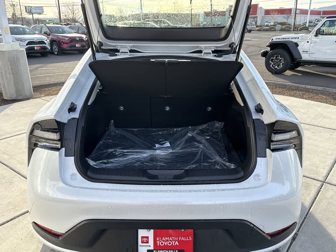 Thumbnail: 2026 Toyota Prius - 6