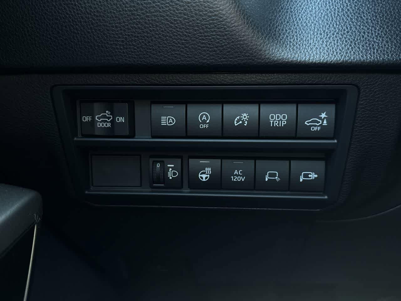 Thumbnail: 2026 Toyota Tundra - 21