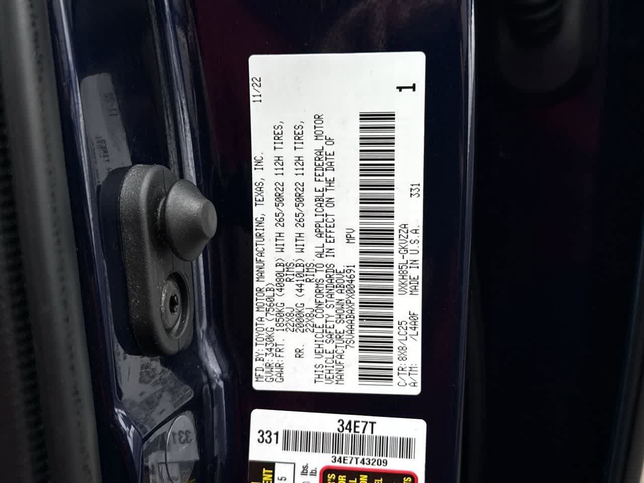 Thumbnail: 2023 Toyota Sequoia - 25