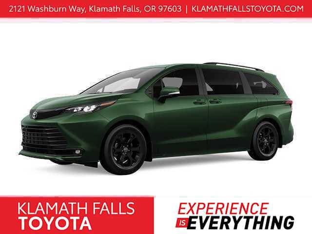 2026 Toyota Sienna Woodland Edition Hybrid AWD's photo