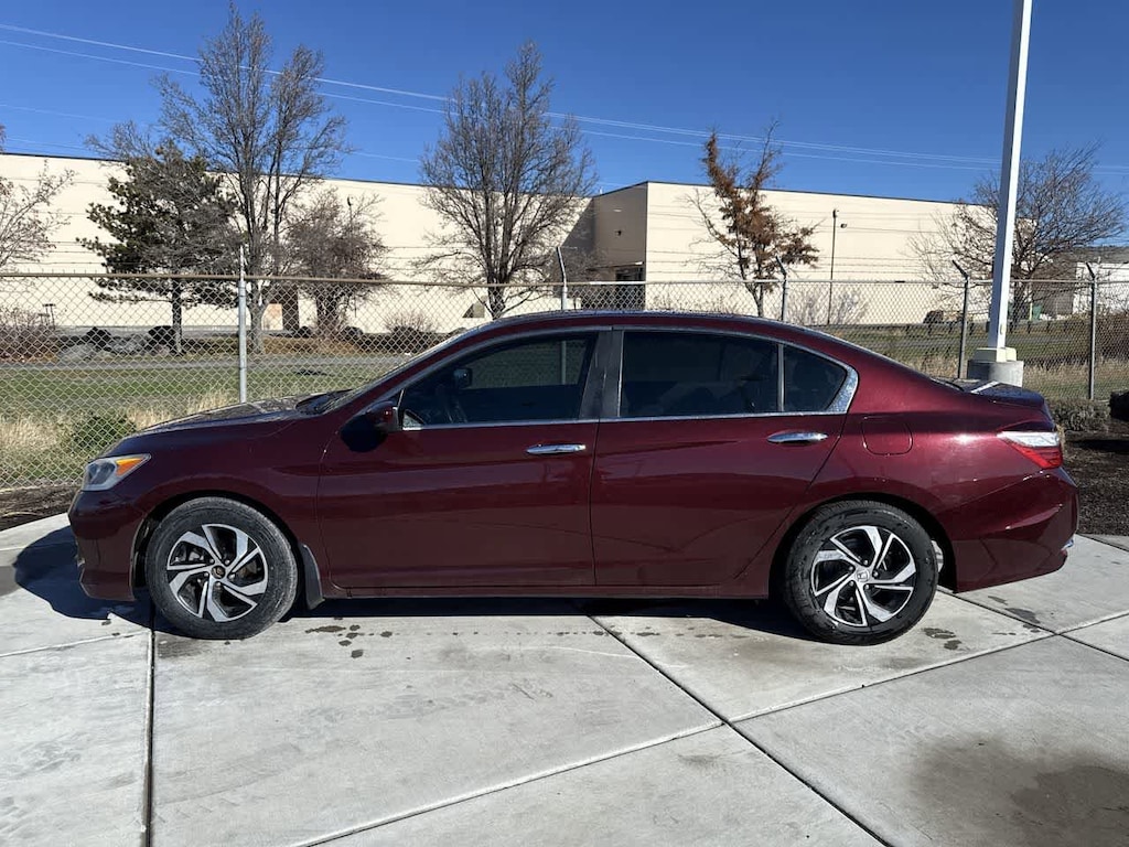 Used 2017 Honda Accord LX Sedan