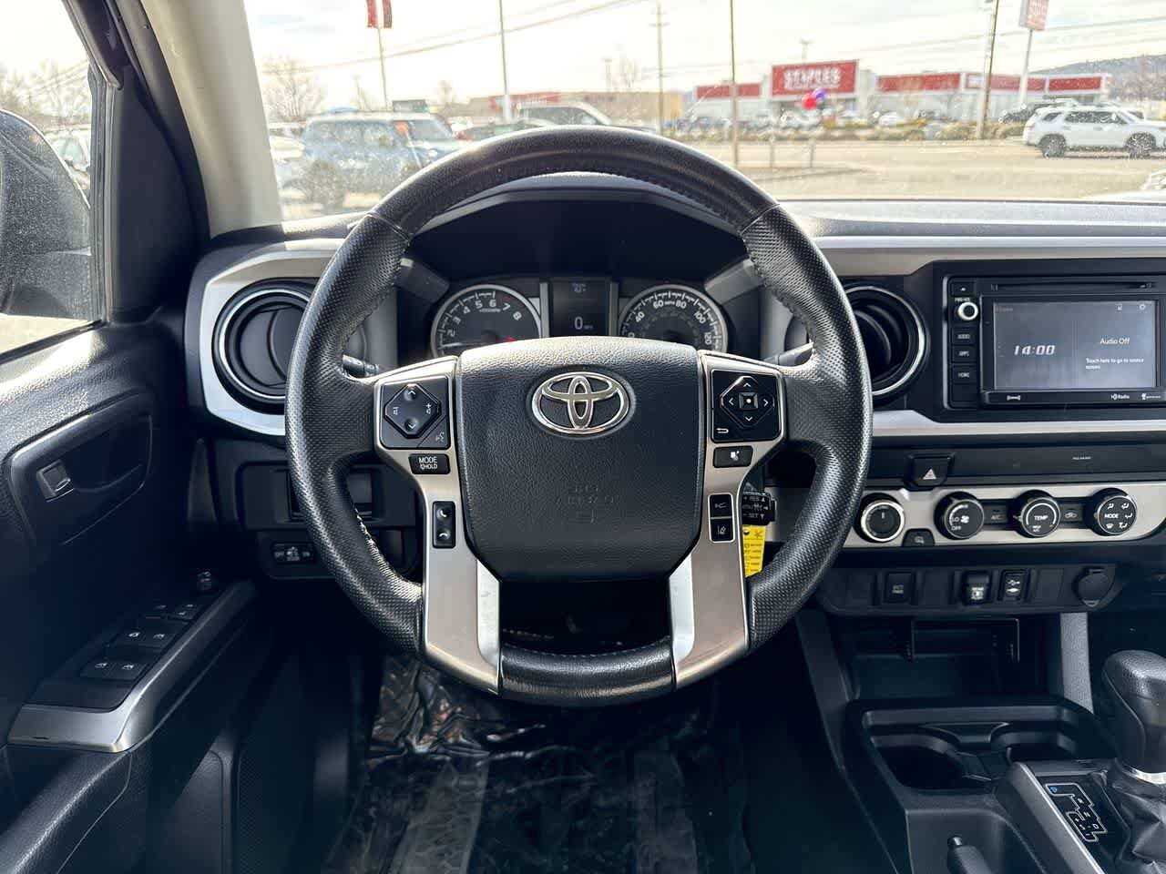 Thumbnail: 2019 Toyota Tacoma - 16