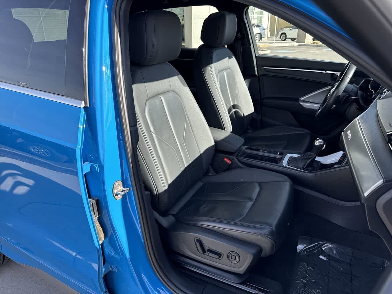 Thumbnail: 2023 Audi Q3 - 14