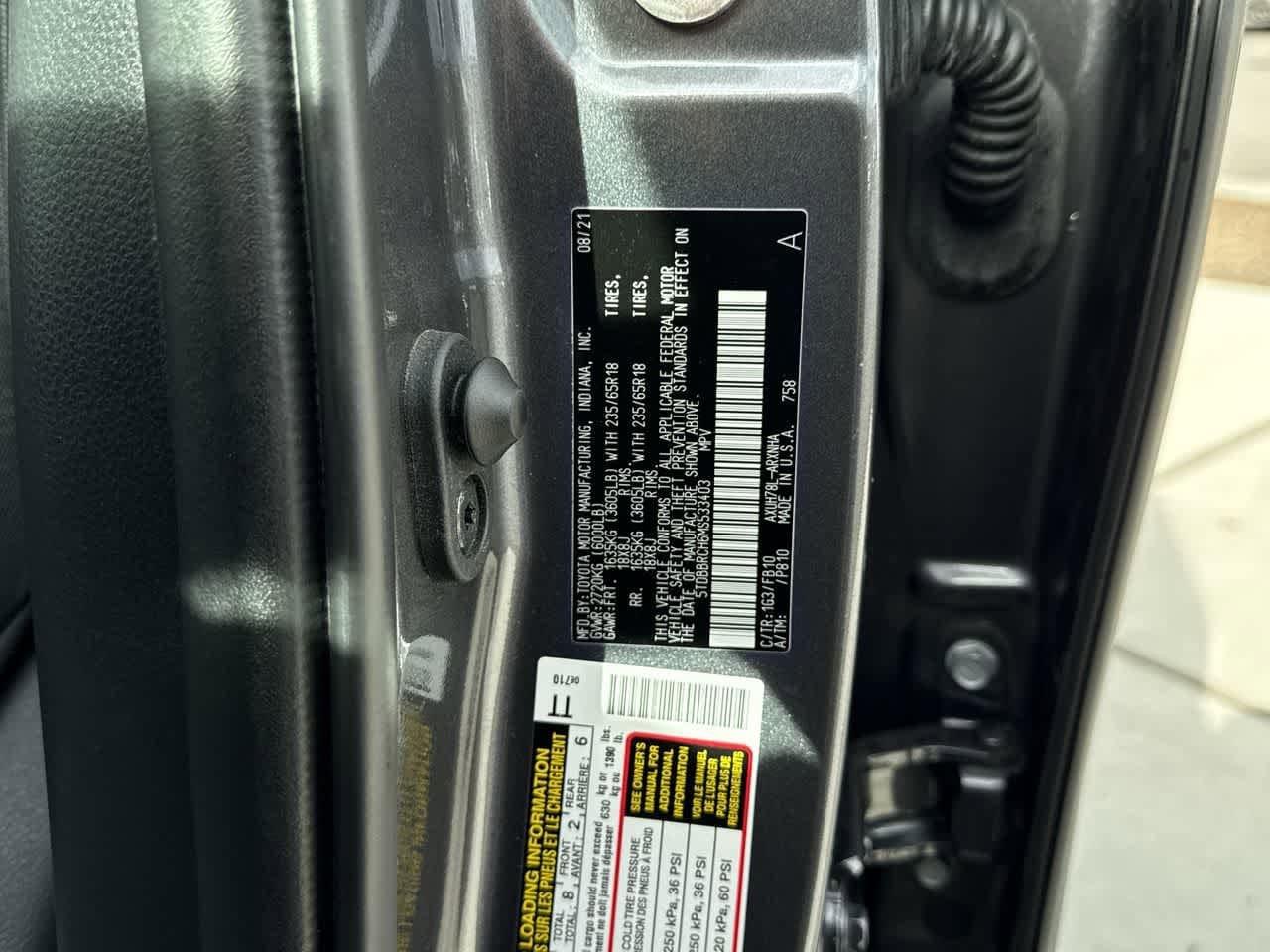 Thumbnail: 2021 Toyota Highlander - 25