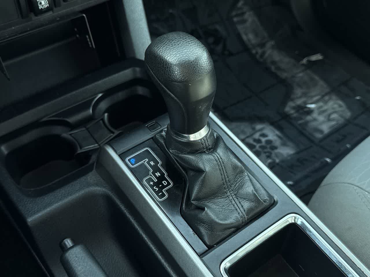 Thumbnail: 2019 Toyota Tacoma - 20