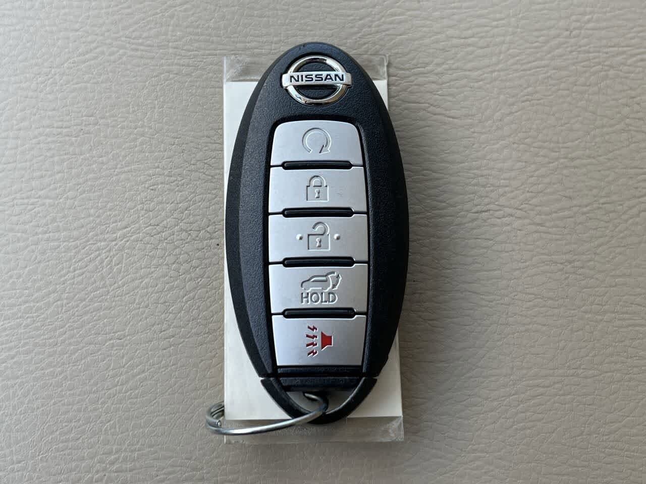 2013 Nissan Pathfinder Platinum 26