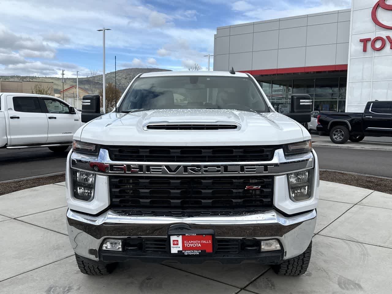 Thumbnail: 2022 Chevrolet Silverado 2500 - 3