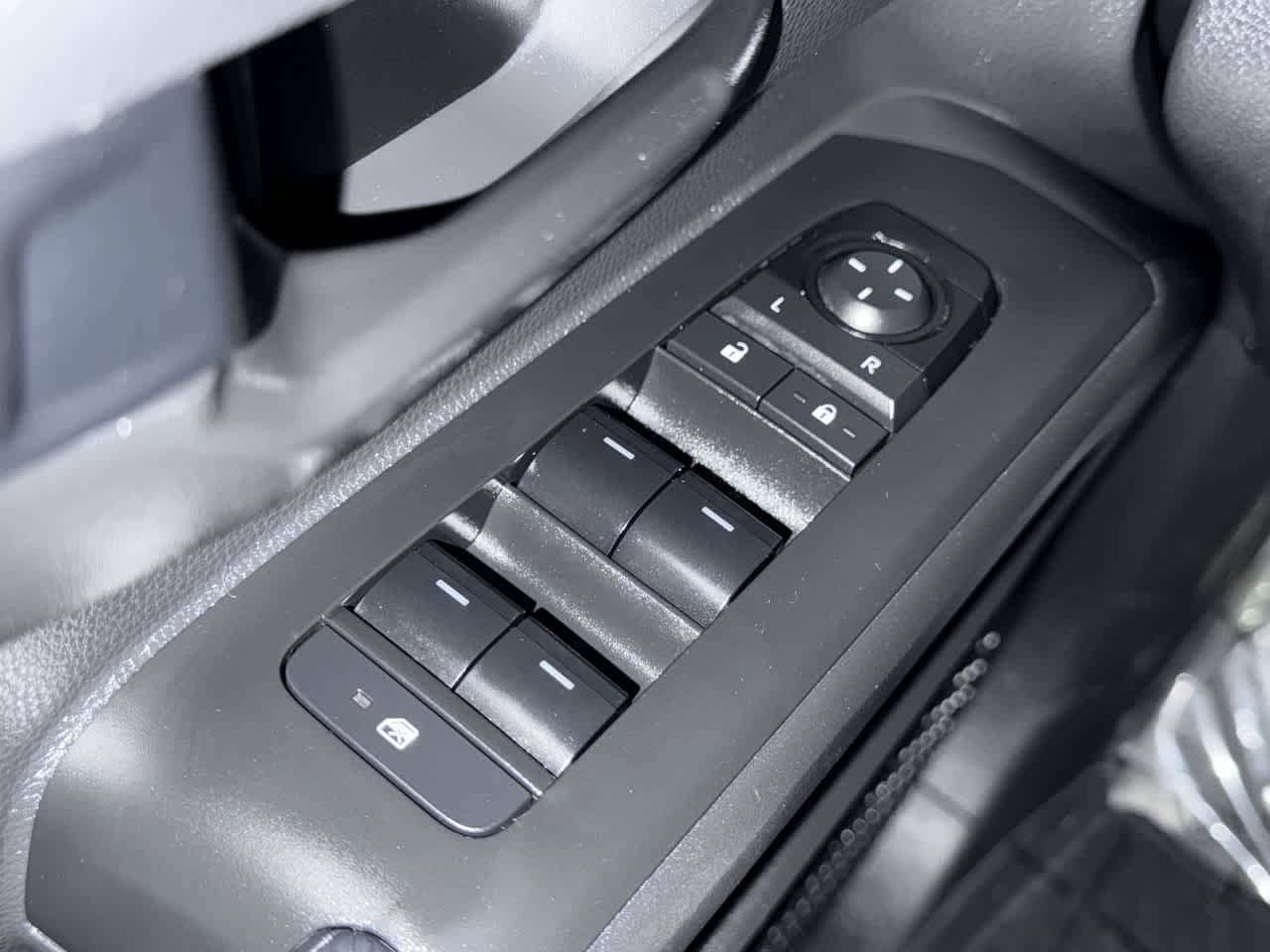 Thumbnail: 2024 Toyota Tacoma - 22