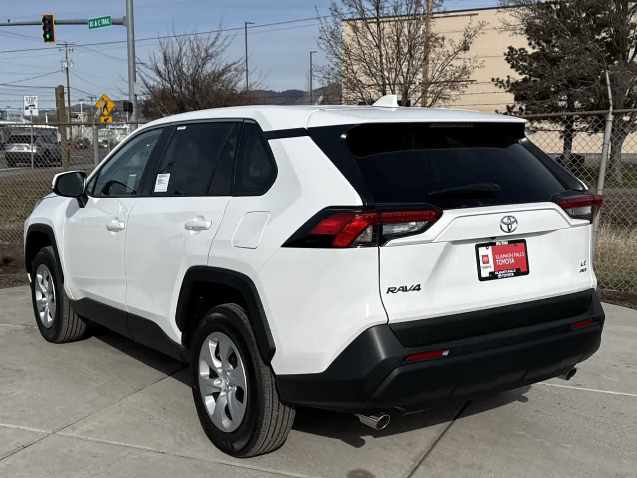 Thumbnail: 2025 Toyota RAV4 - 5