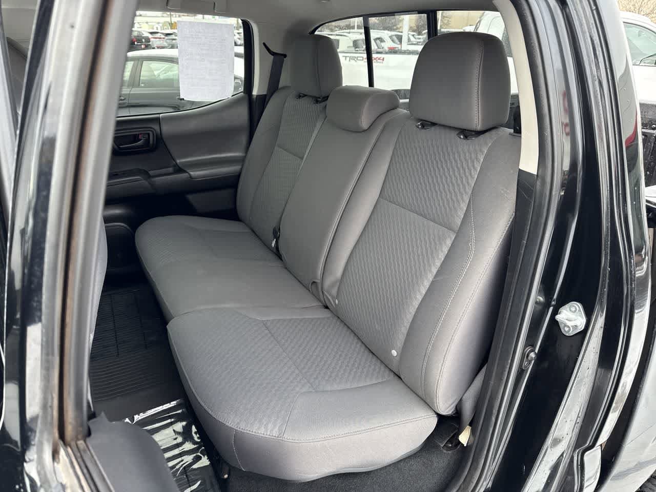 Thumbnail: 2022 Toyota Tacoma - 12