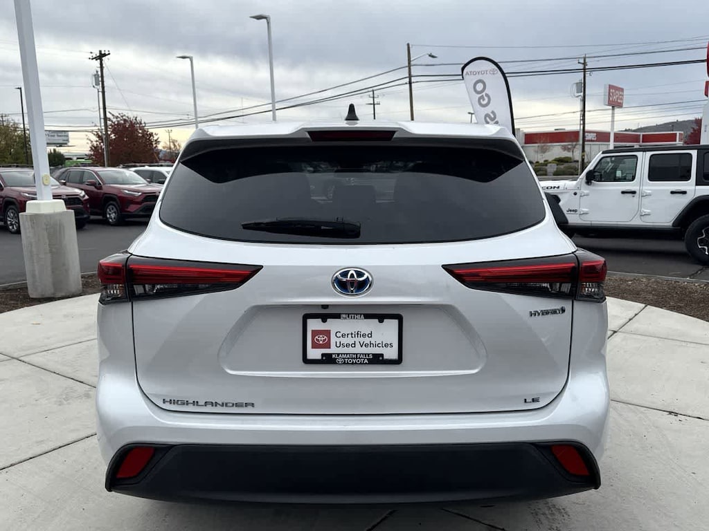 Certified 2022 Toyota Highlander Hybrid LE SUV