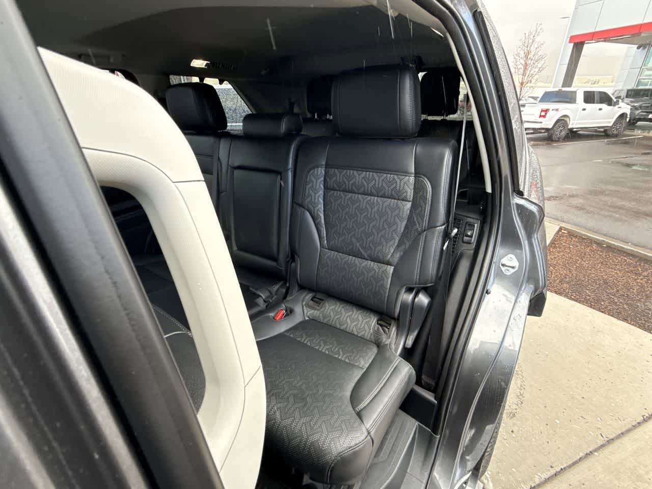 Thumbnail: 2024 Toyota Sequoia - 12