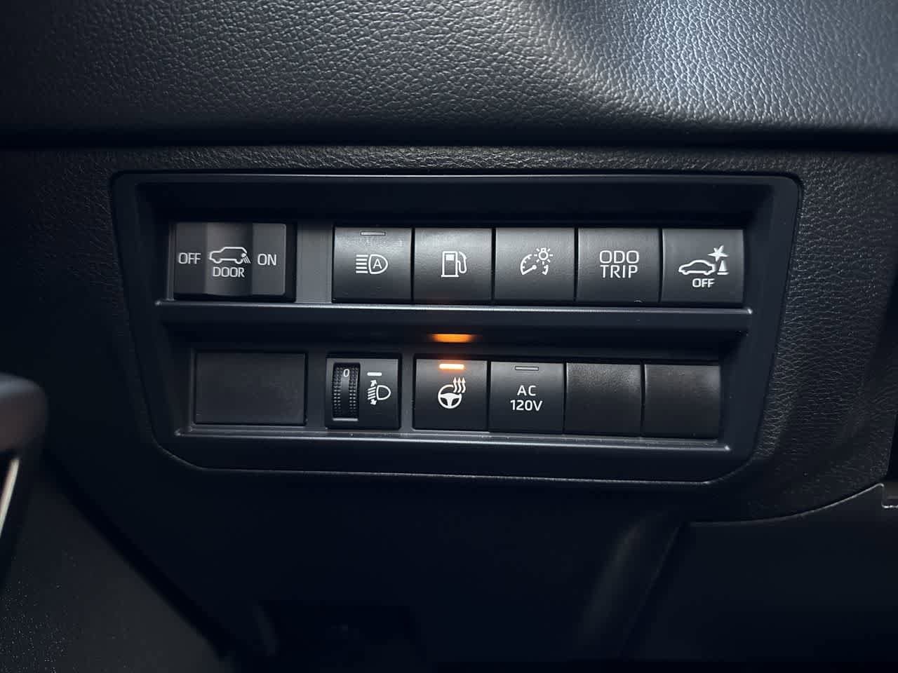 Thumbnail: 2024 Toyota Sequoia - 22