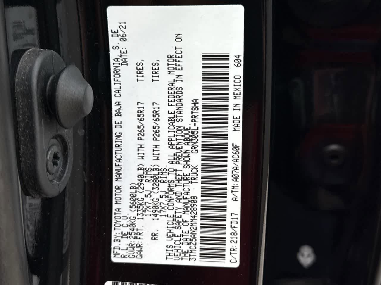 Thumbnail: 2021 Toyota Tacoma - 24