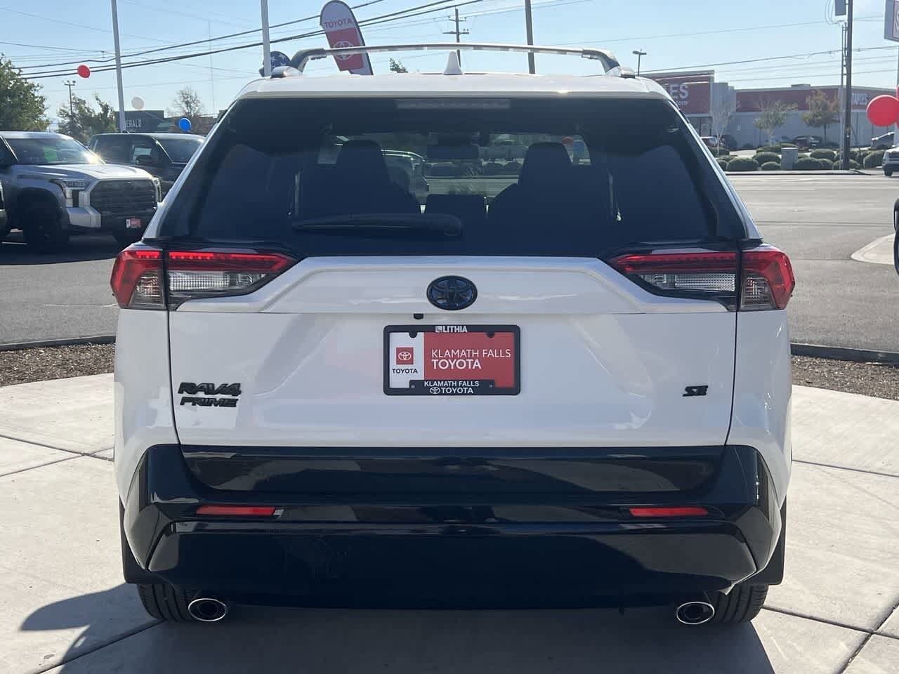 2024 Toyota RAV4 Prime SE 4