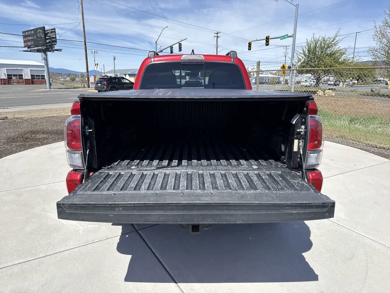 Thumbnail: 2023 Toyota Tacoma - 6