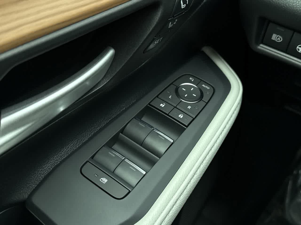 Thumbnail: 2026 Toyota Grand Highlander - 23