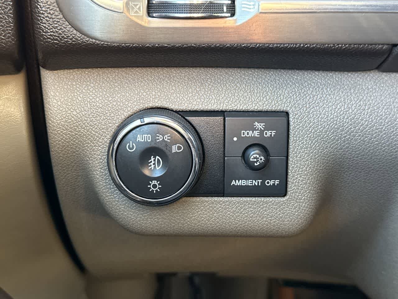 Thumbnail: 2014 GMC Acadia - 22