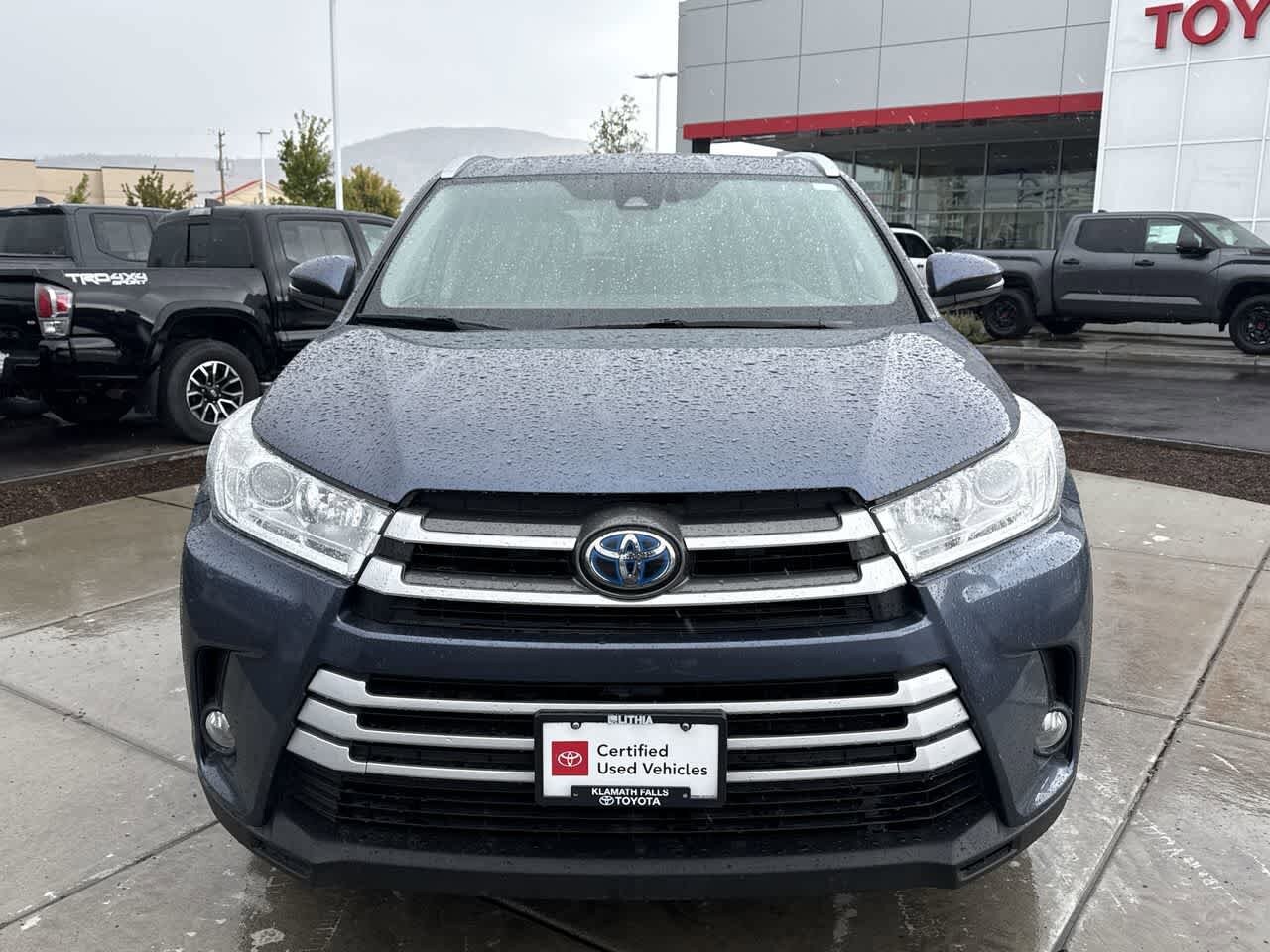 2019 Toyota Highlander Hybrid XLE photo 2