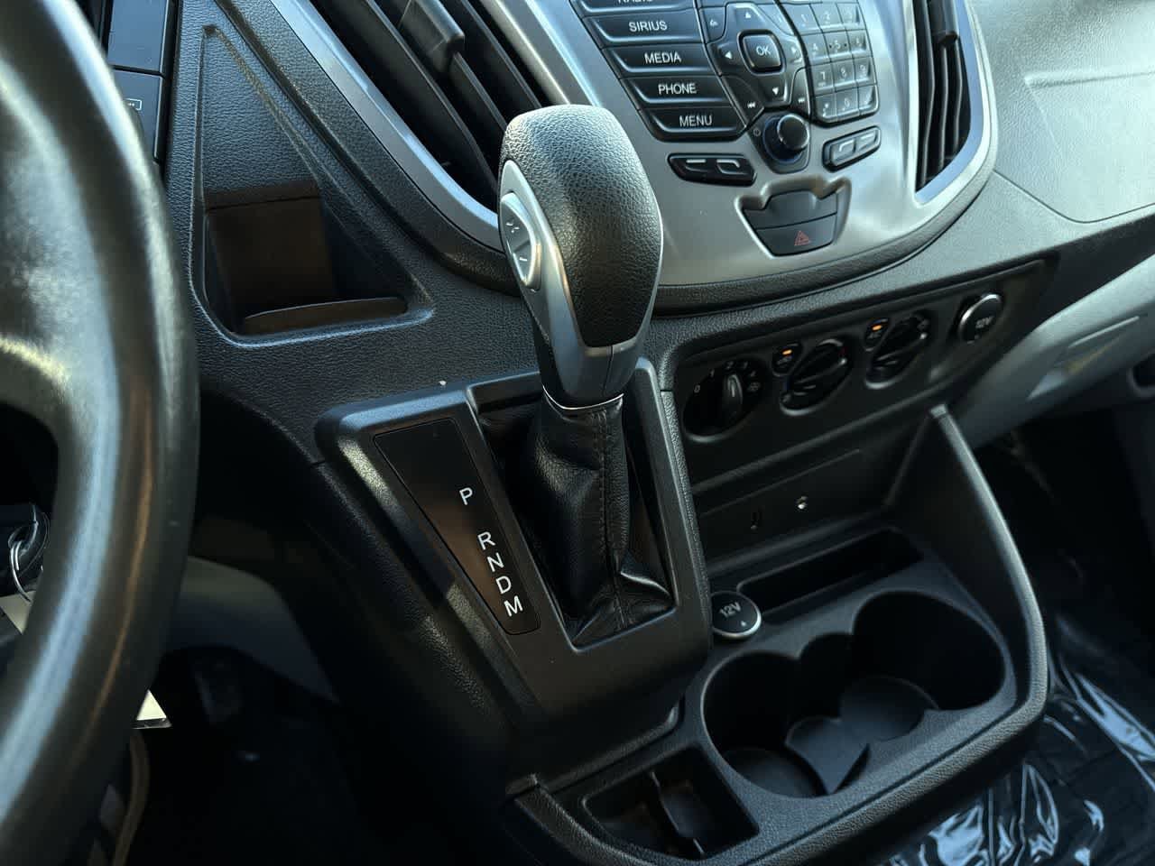 Thumbnail: 2016 Ford Transit Series - 21