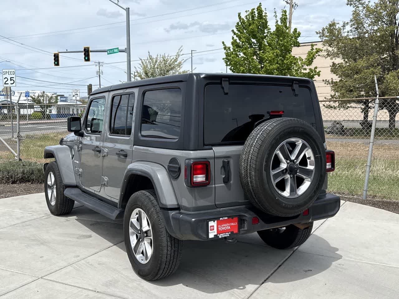 Thumbnail: 2022 Jeep Wrangler - 5