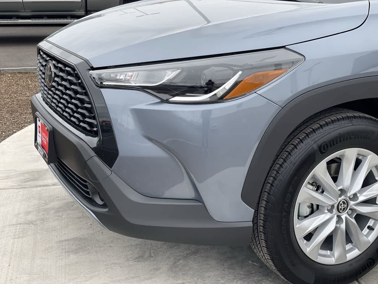 Thumbnail: 2023 Toyota Corolla Cross - 27